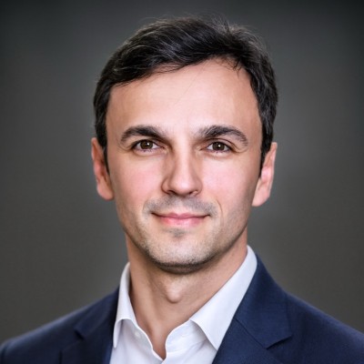 Dr Milan Milanović